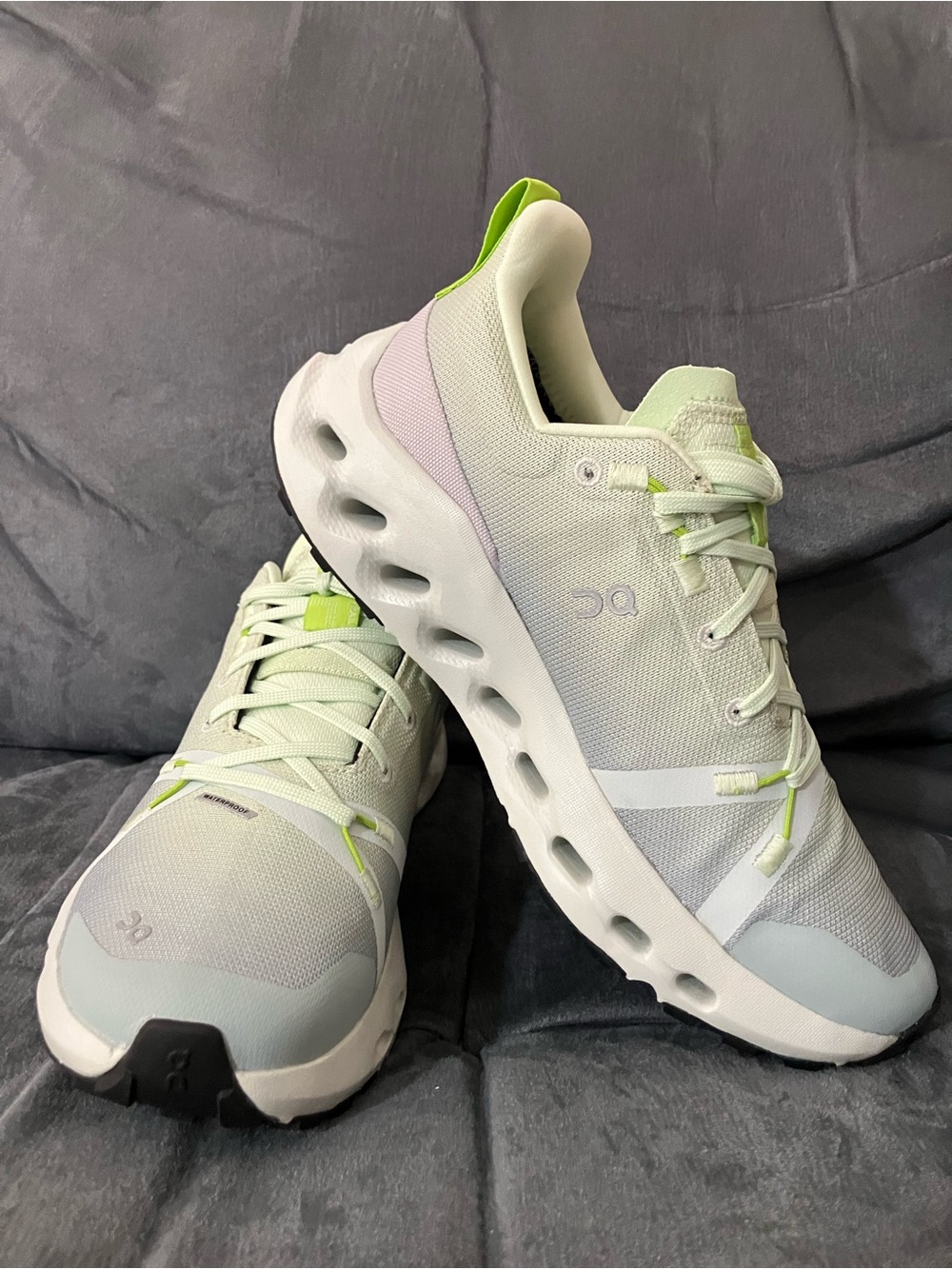 ON Running Cloudsurfer Trail Waterproof Women’s 6.5 Shoes Lime/Mineral WP - Picture 3 of 6